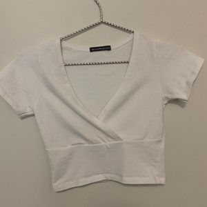Brandy Melville Amara crop top white